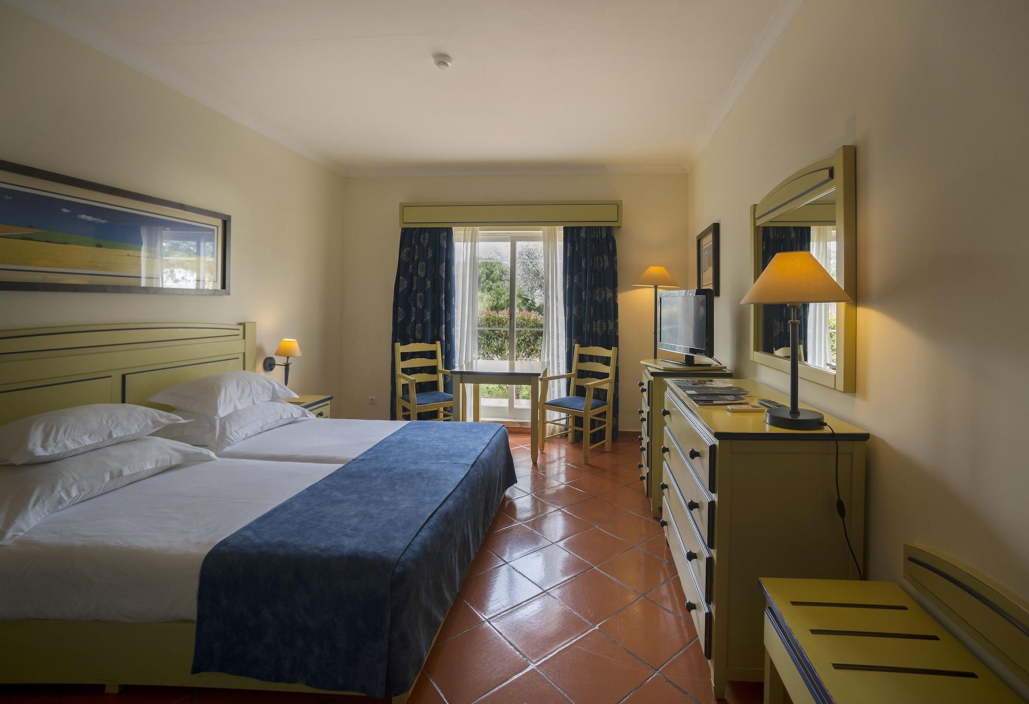 Vila Gale Alentejo Vineyard - Clube De Campo Алберноа Екстериор снимка