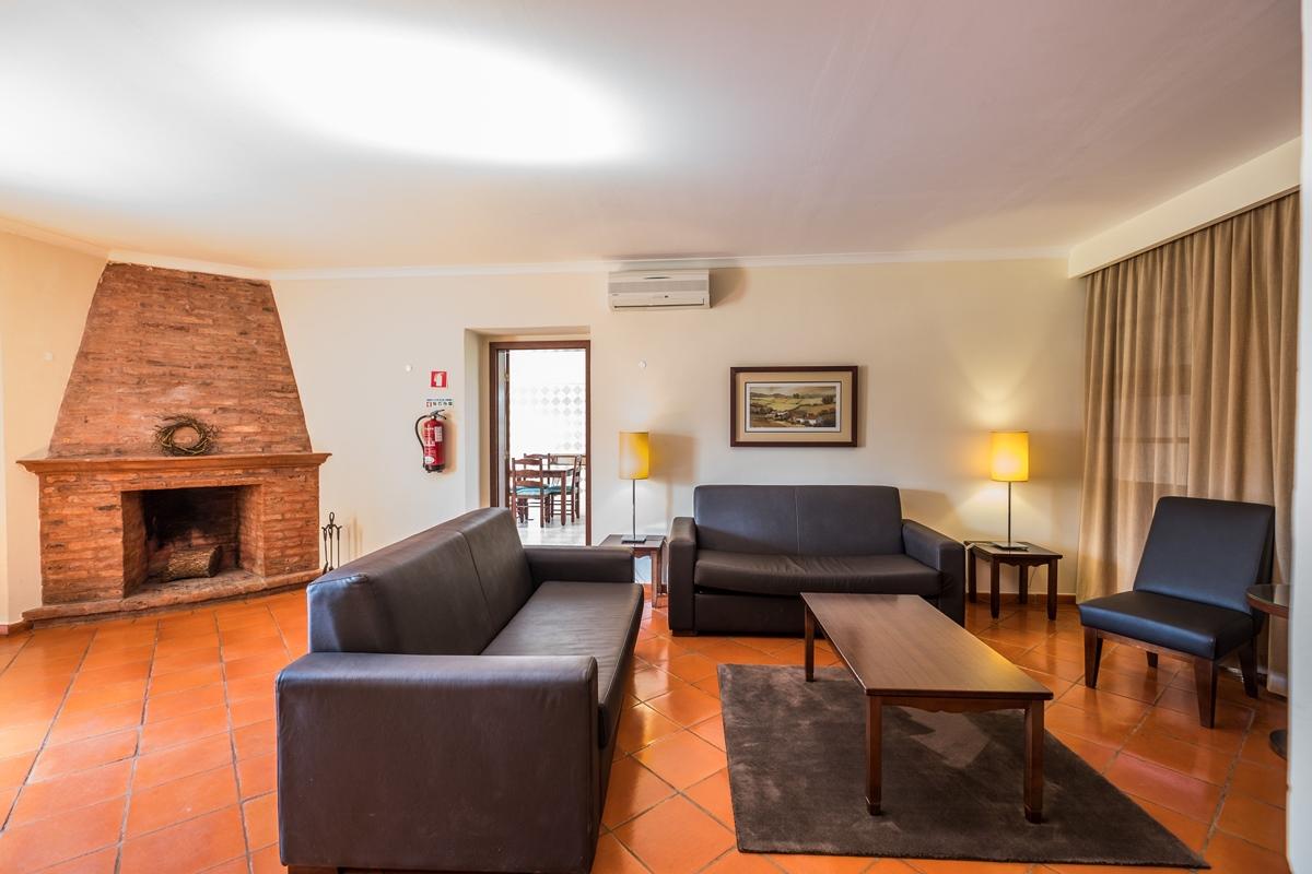 Vila Gale Alentejo Vineyard - Clube De Campo Алберноа Екстериор снимка